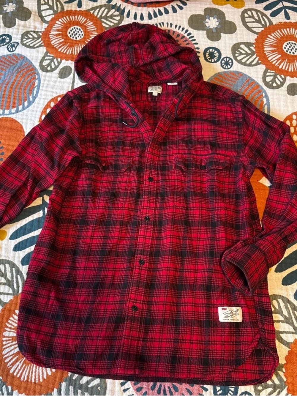 Levi’s cotton Red and black plaid flannel shirt with hood
